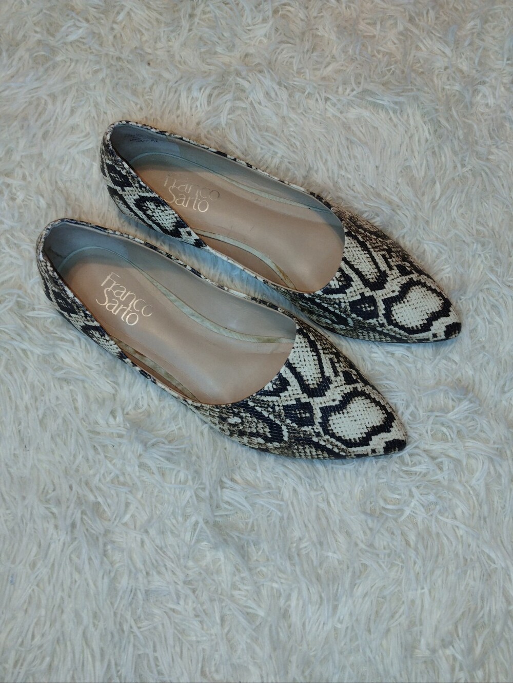 Franco Sarto Hazeline Snakeskin Flat Size 7.5 - Picture 2 of 7